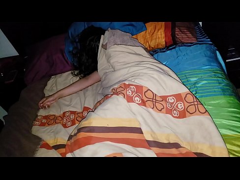 ❤️ Kasupoeg sõimab oma noort kasuema, kui ta magab. ❤️❌ Pornovideo at et.filmexxx18.ru ❌